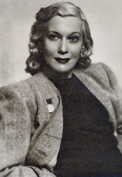Lyubov Orlova in 1945.jpg